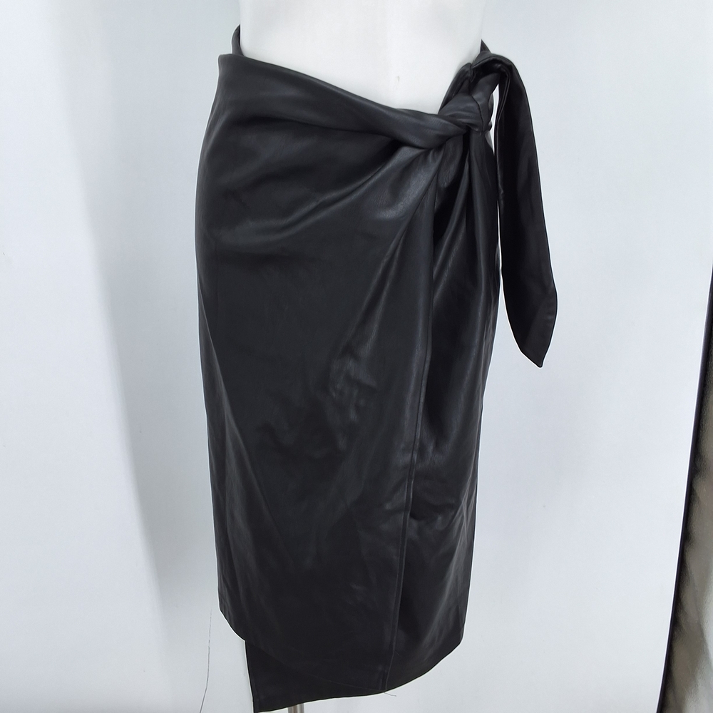 The Drop Nwt Mrd Black Midi Wrap Skirt with Tie Front